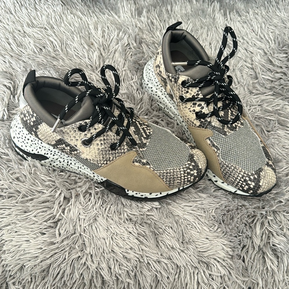 Steve Madden Cliff Sneaker